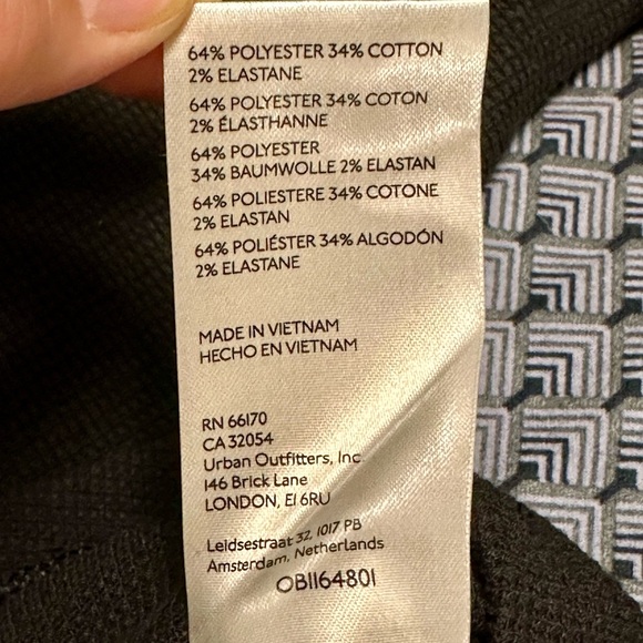 We The Free One Shoulder Black Waffle Knit Sweater Sz L - Picture 5 of 5